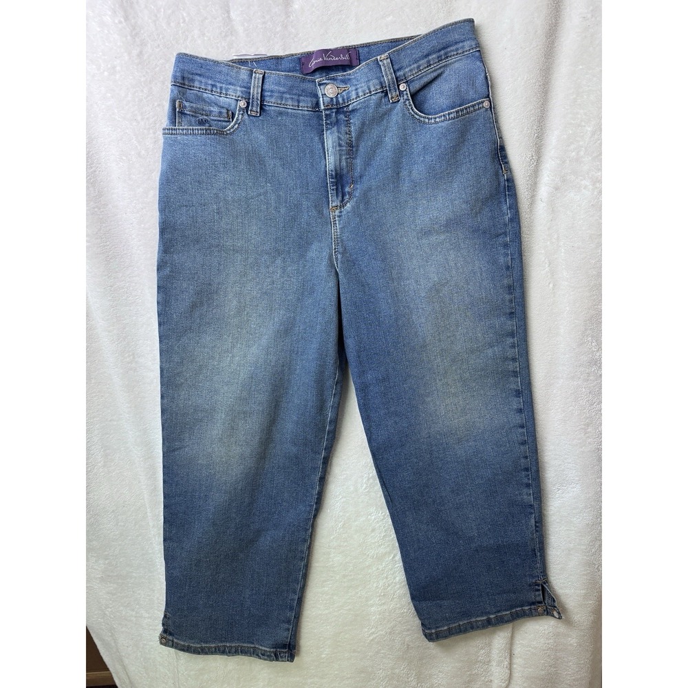 Gloria Vanderbilt Amanda Capri Jeans Size 8 Women Medium Wash Stretch Denim NWT